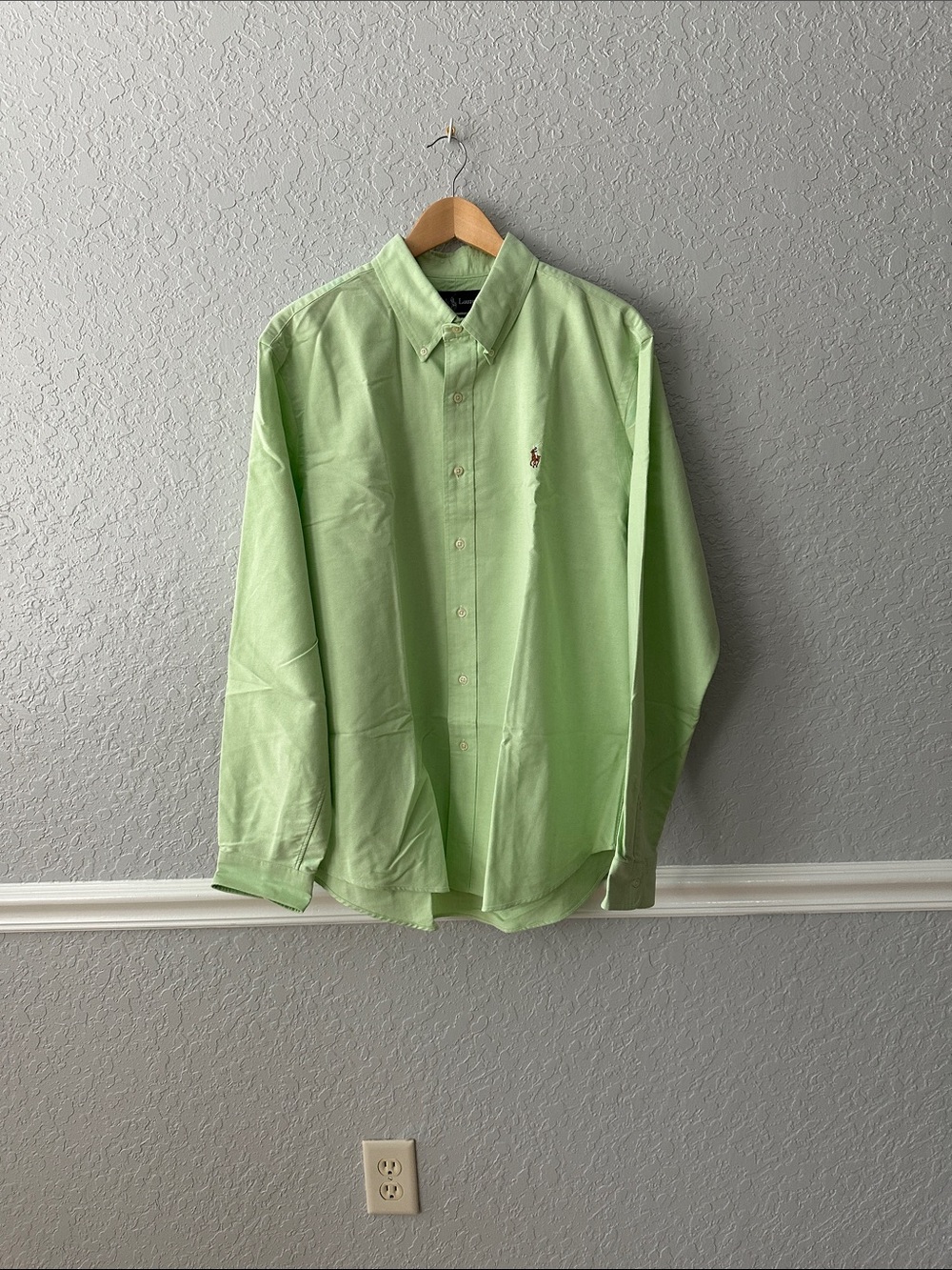 Ralph Lauren Light Green Button-Down Shirt Size Xl